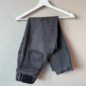 Abercrombie The Mom High Rise Jeans - Black - Size 26